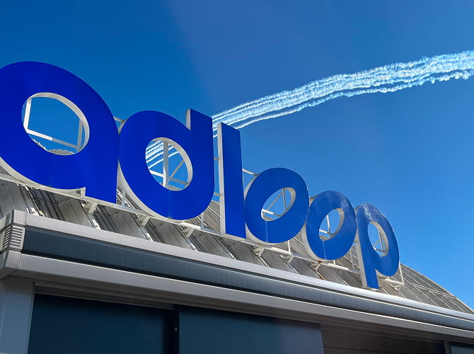 サイン＆ディスプレイ